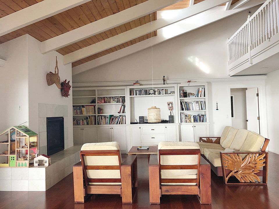 1st image of 76-4206 Nanilani Rd