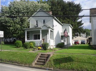 215 2nd St, Smithton, PA