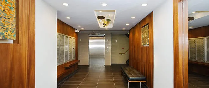 Davenport Apartments — Photo 14