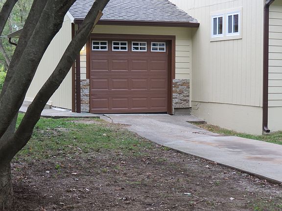 4th image of 1508 Hope St