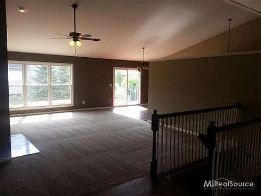 4th image of 52746 Winsome Ln