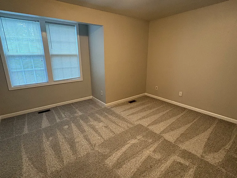 4303 Bona Ct — Photo 13