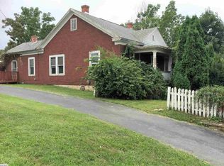 207 Highland Ave, Staunton, VA 24401