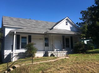 204 Leonard St, Thomasville, NC 27360