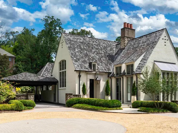 1 Pine Ridge Ln, Birmingham, AL 35213