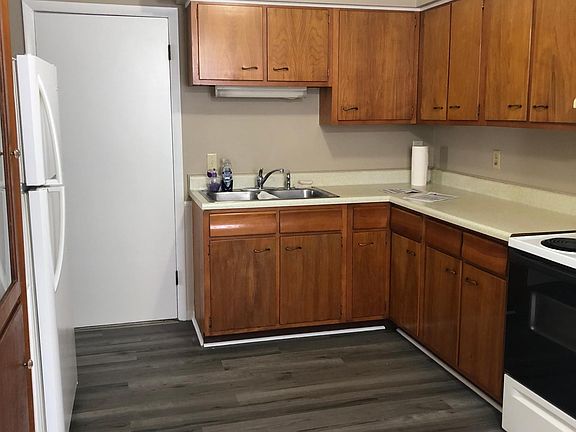 5th image of 5951 W 16th St #1