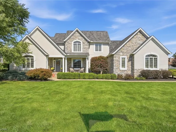 3800 Belle Terreno Way, Canfield, OH 44406