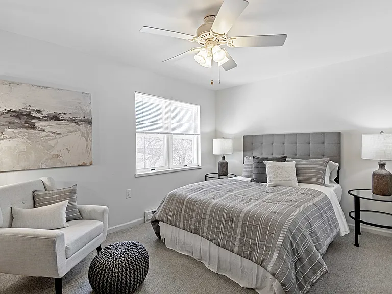Foxcroft Apartments Bedroom