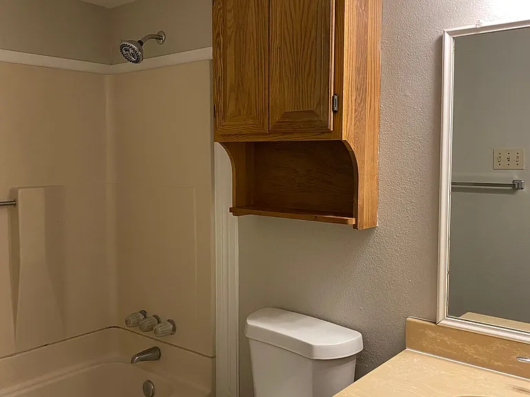 1112 Valley View St — Photo 19