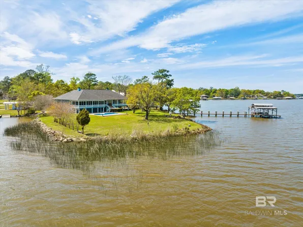 5285 Dog River Ln, Theodore, AL 36582