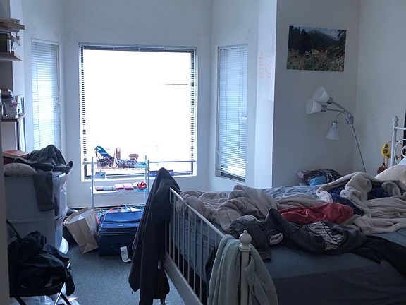 3rd image of 602 Columbus Ave #1R
