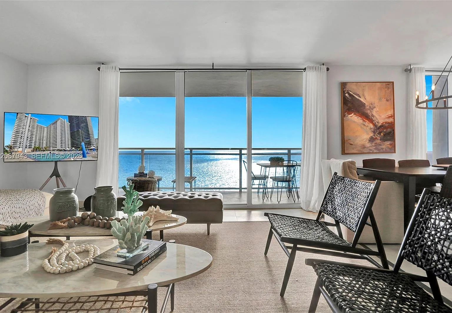 Parker Plaza Estates Cond — Photo 2