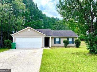 6145 Leverett Dr, Lithonia, GA 30038