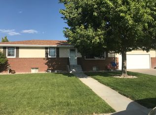 1575 Settler Dr, Gering, NE 69341
