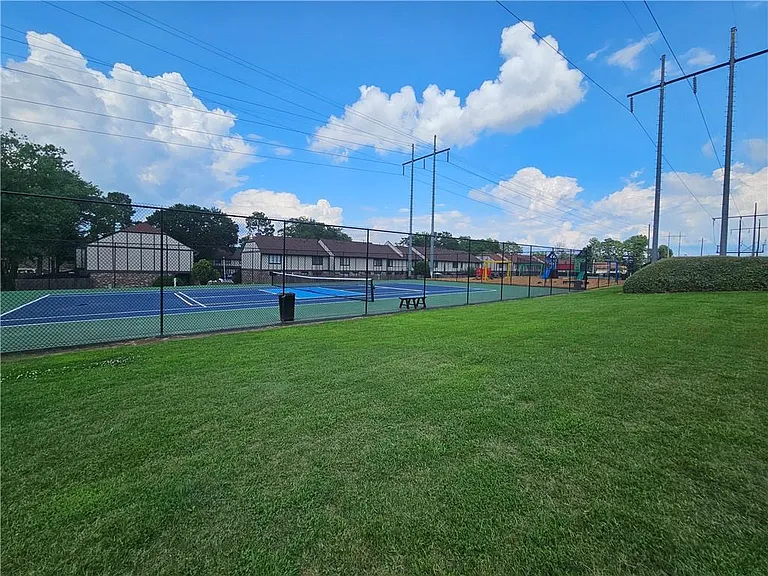 1192 Ashborough Dr SE #B — Photo 26
