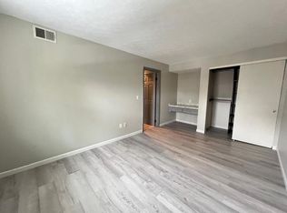 345 E 20th Ave #H, Columbus, OH 43201