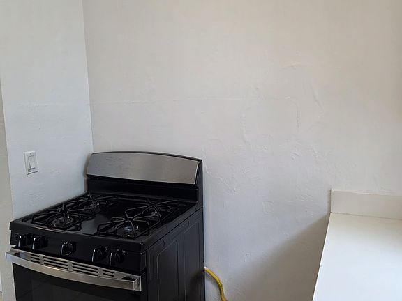 5th image of 1101 Euclid Ave #14