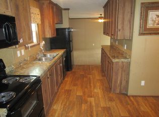 67 Monterey Ln, Olathe, KS 66061