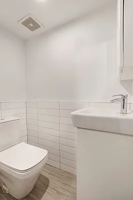 Rented by Bond New York | media 20