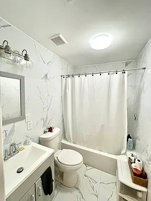 Rented by Pear NYC LLC | media 29