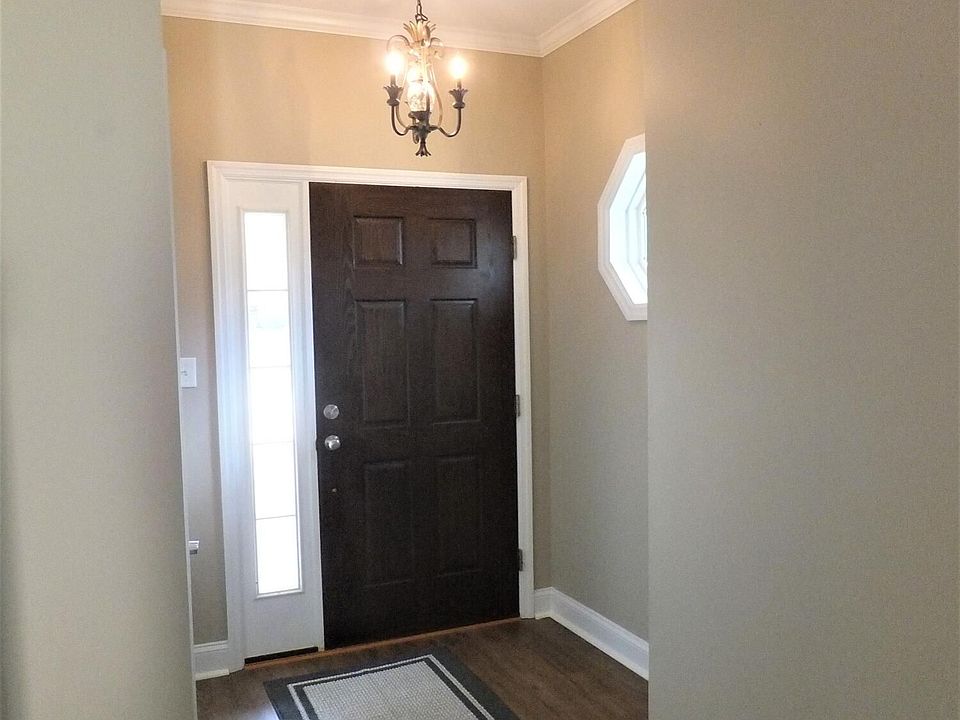 1st image of 1501 Amberley Dr