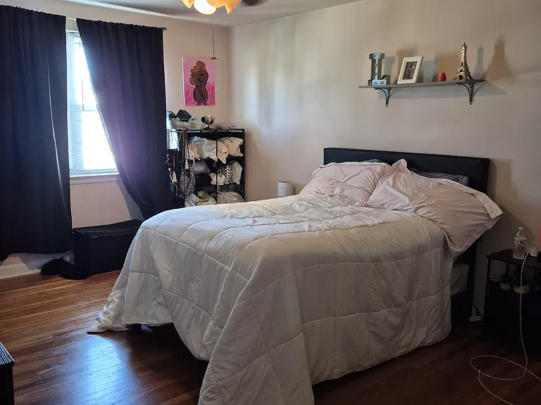 Main bedroom