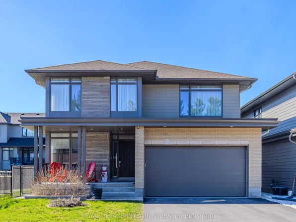 238 Ketchikan Cres, Ottawa, ON K2T 0S3