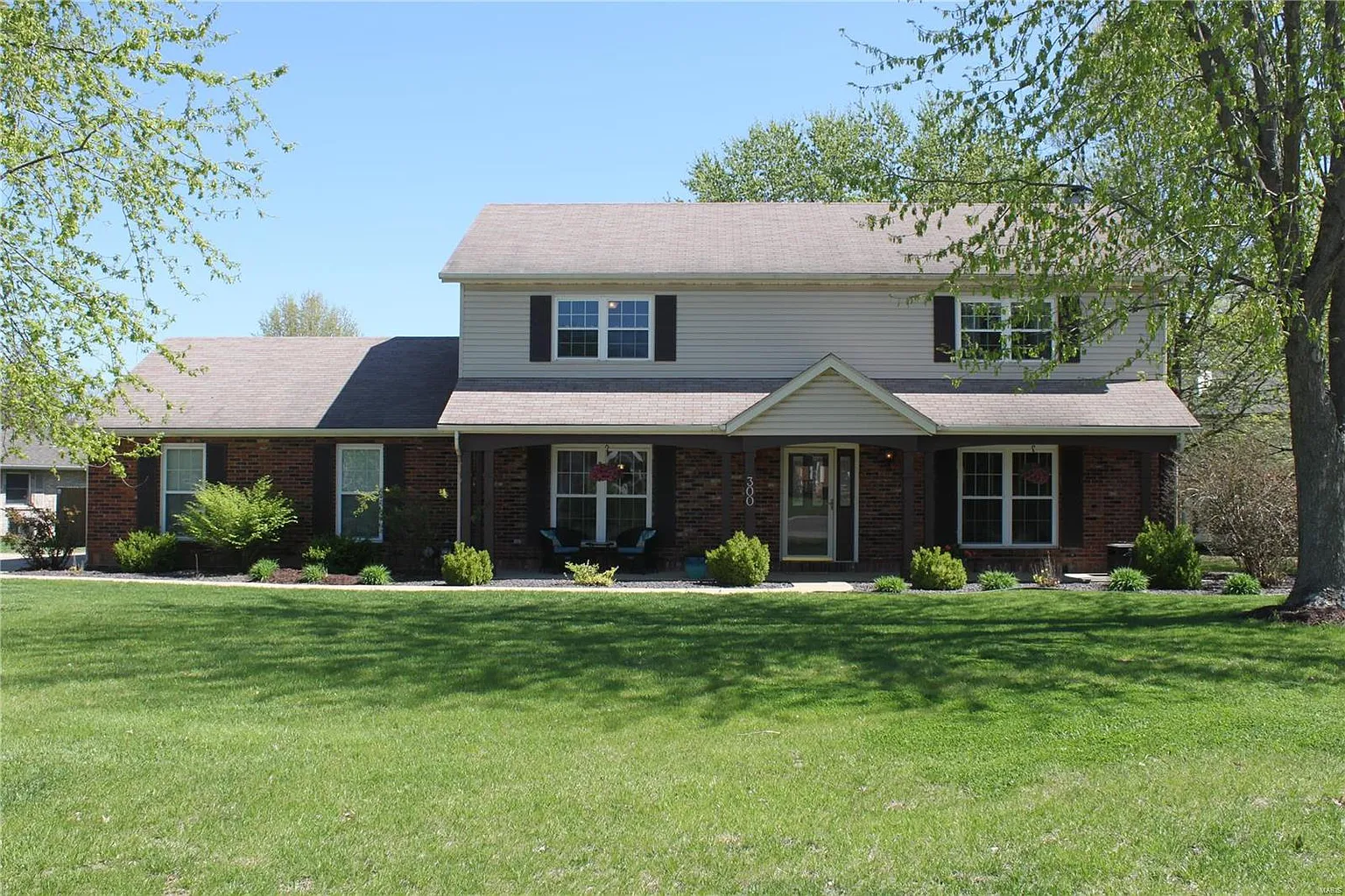 300 Saint Sabre Dr photo 1