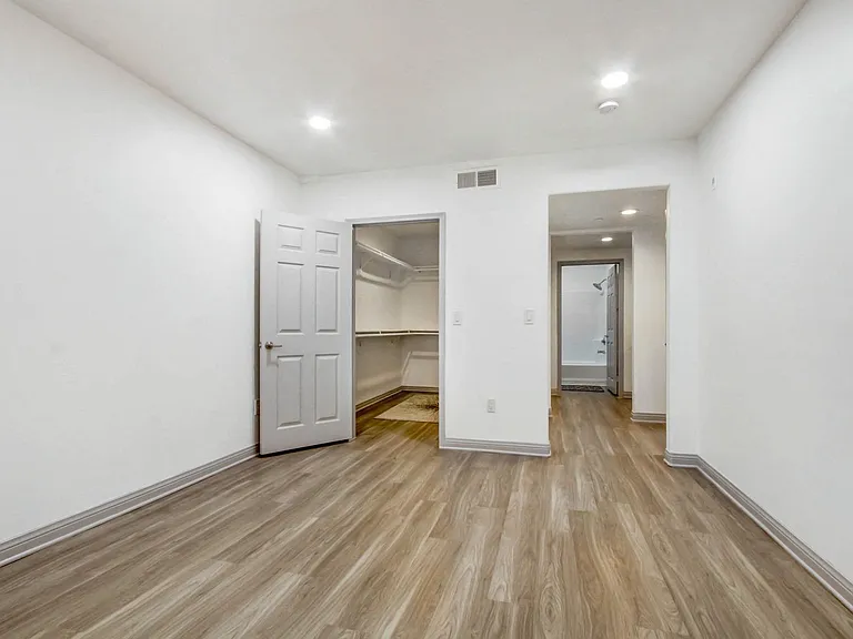 821 Wilcox Ave — Photo 30