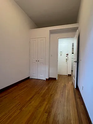 Rented by Compass | media 14