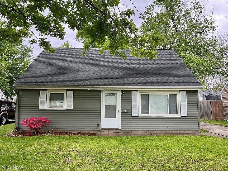 1st image of 633 Blossom Dr