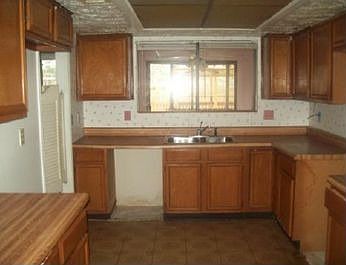 5th image of 14918 Grassington Dr