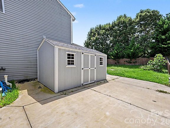 5th image of 2122 Gillette Dr