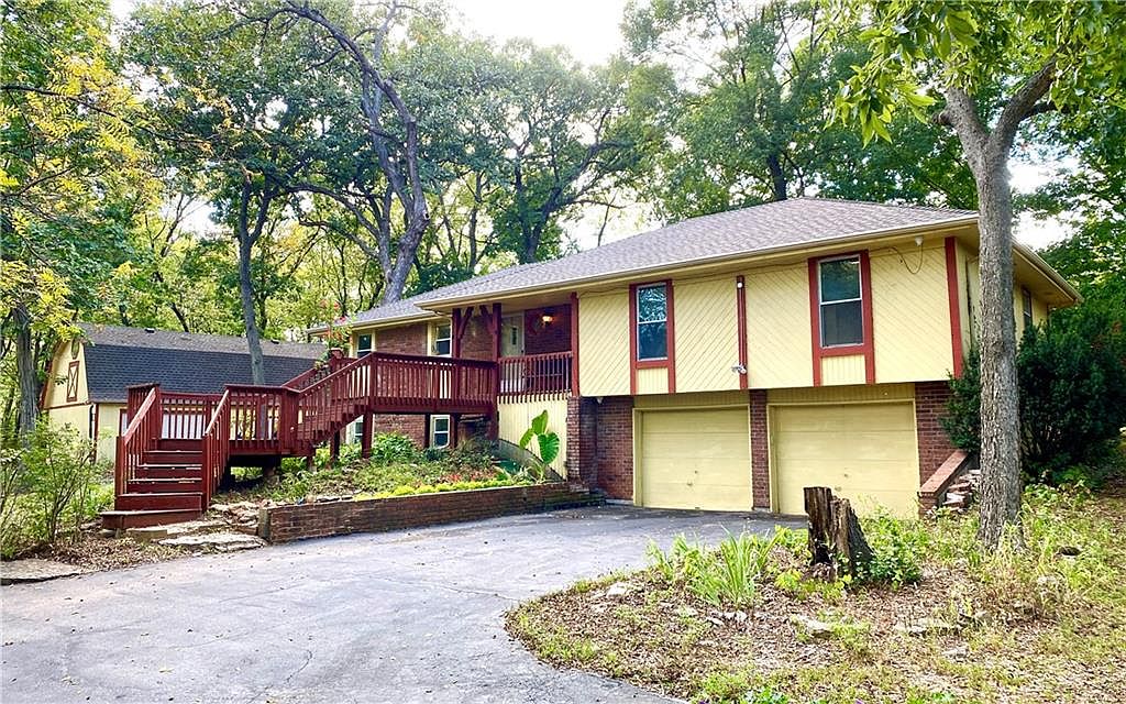 833 Kendall Rd, Peculiar, MO 64078 MLS 2436317 Zillow