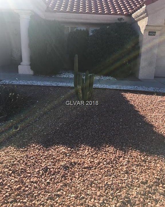 2nd image of 8829 Sandspring Dr
