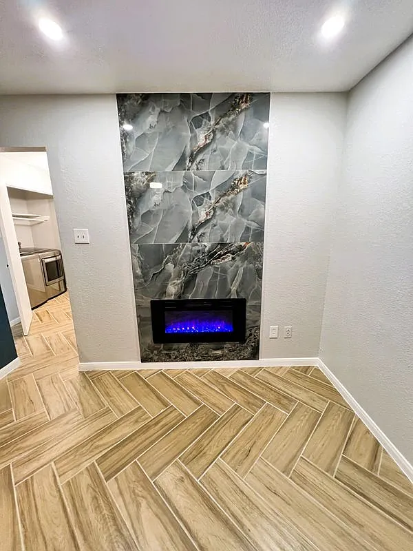 2 bed, 1.0 bath, 795 sqft, $849 — Photo 3