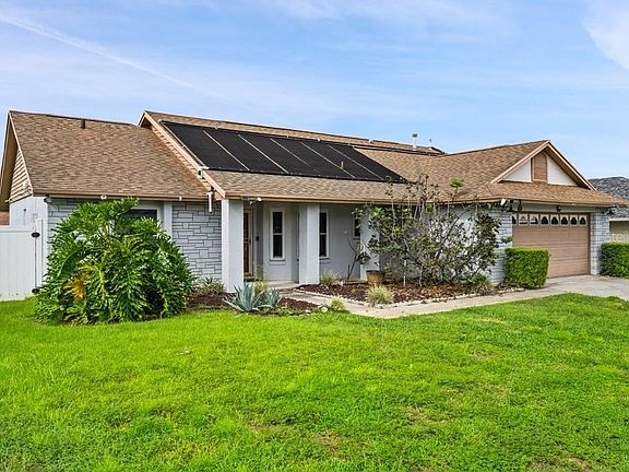 2nd image of 1012 KAREN RIDGE COURT