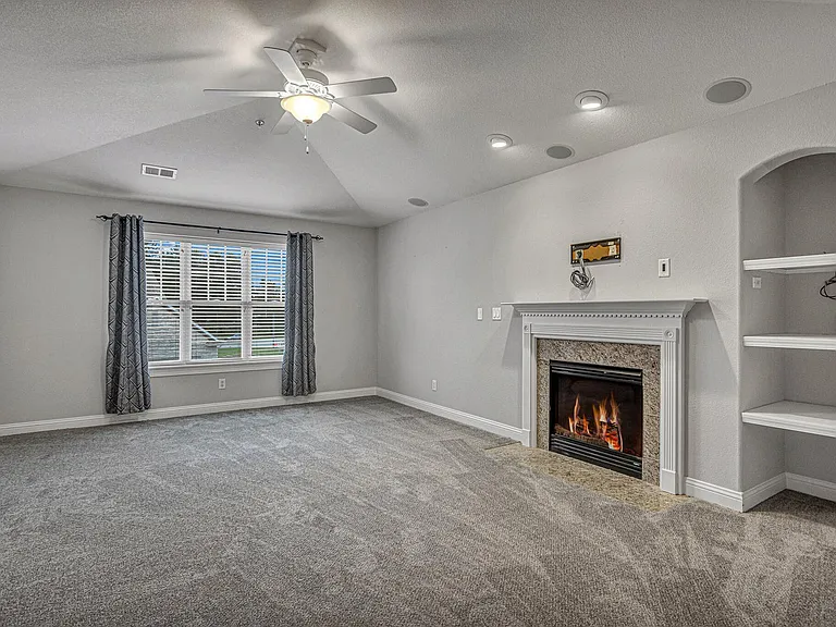 4666 Sagewood Cir #3 — Photo 8