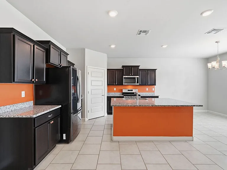 17985 S Whispering Glen Path — Photo 8