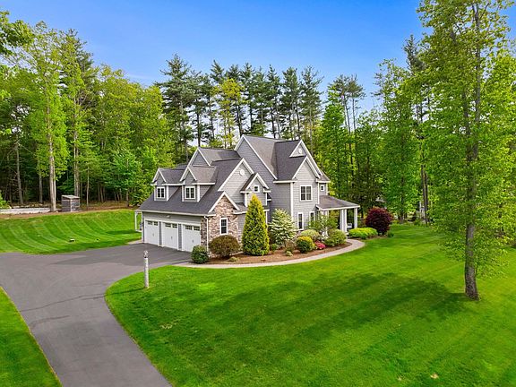 3rd image of 10 Lilac Court