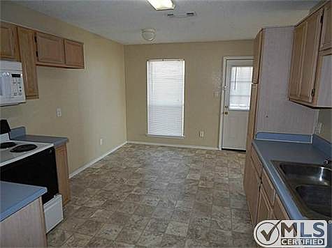 4th image of 8624 Cove Meadow Ln