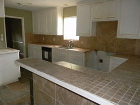 2nd image of 1902 Savanna Ct N