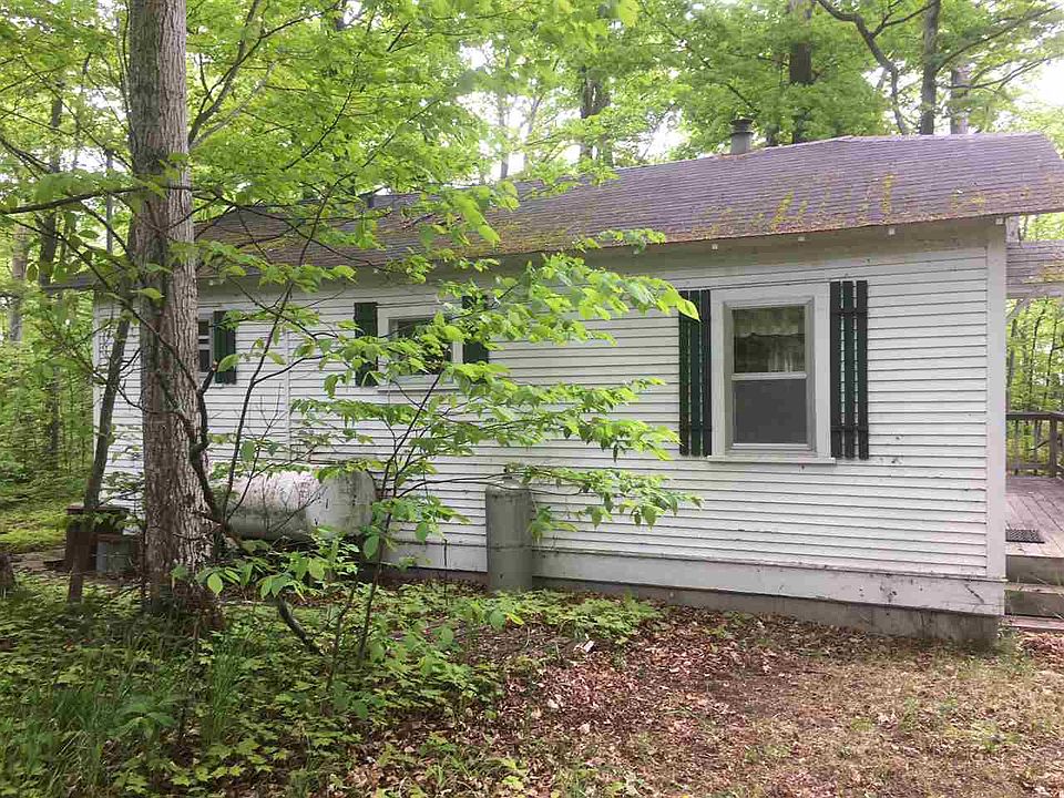 2nd image of 38160 Indian Point Rd
