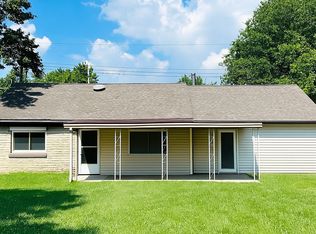 410 N 20th Ave, Beech Grove, IN 46107