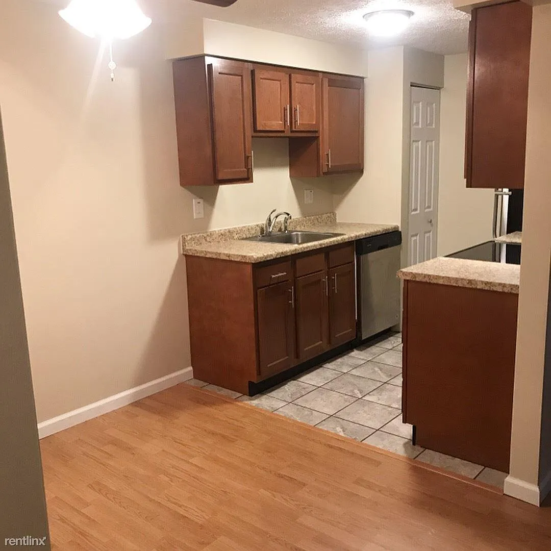 (Bethel Park)rusty Hollow (NOW) or (August 1ST) NEW — Photo 3