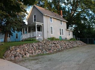 409 Cherry St, Owatonna, MN 55060