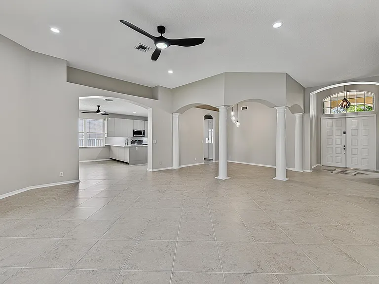 12325 Cascades Pointe Dr — Photo 6