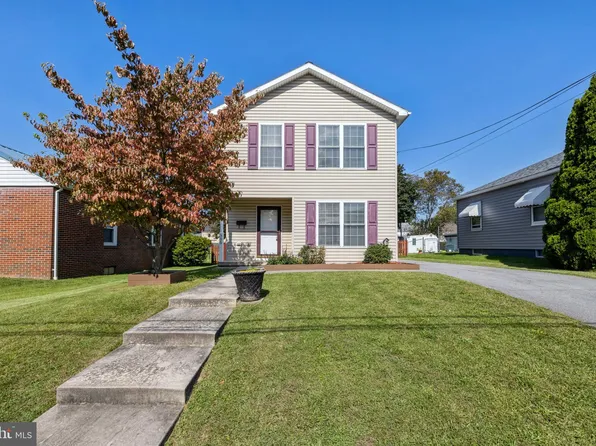 305 Avon Rd, Hagerstown, MD 21740