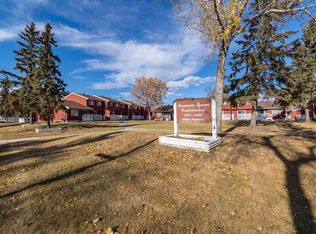 Beaumaris Square, Edmonton, AB T5X 3N4