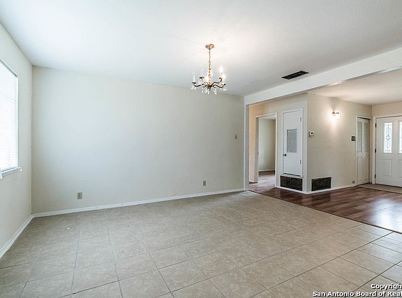 5th image of 6163 Fir Valley Dr